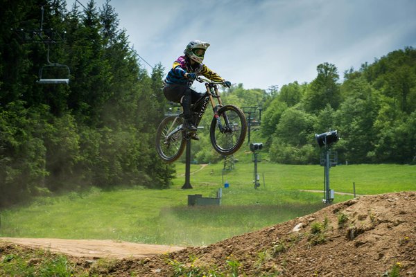 Le rôle crucial de l'entraîneur en gymnastique